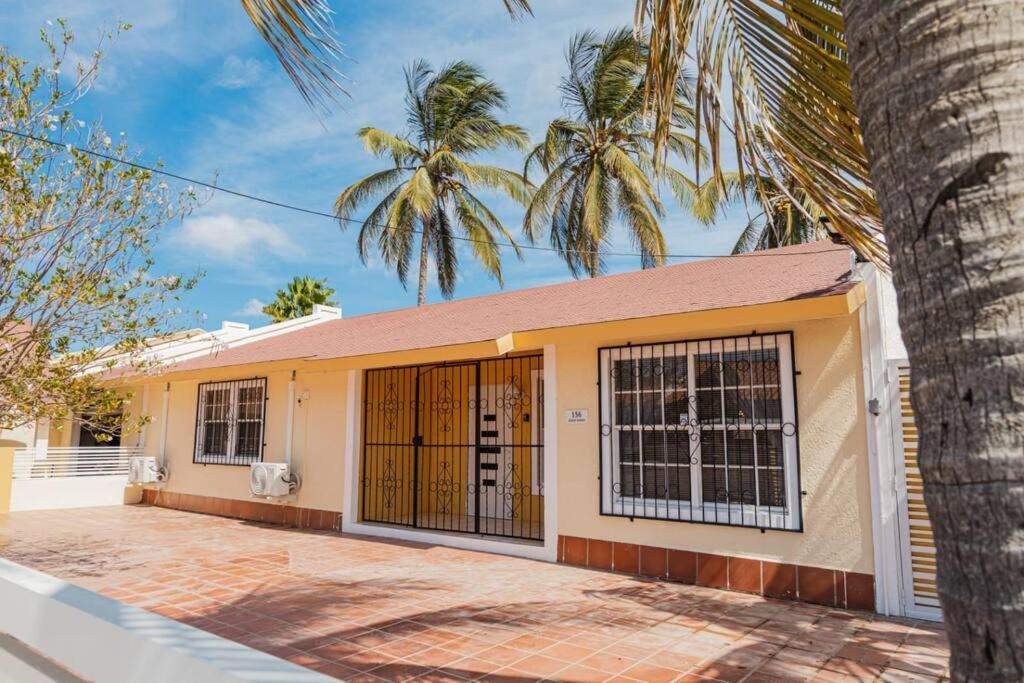 Blue Sky Residence Aruba Savaneta Esterno foto